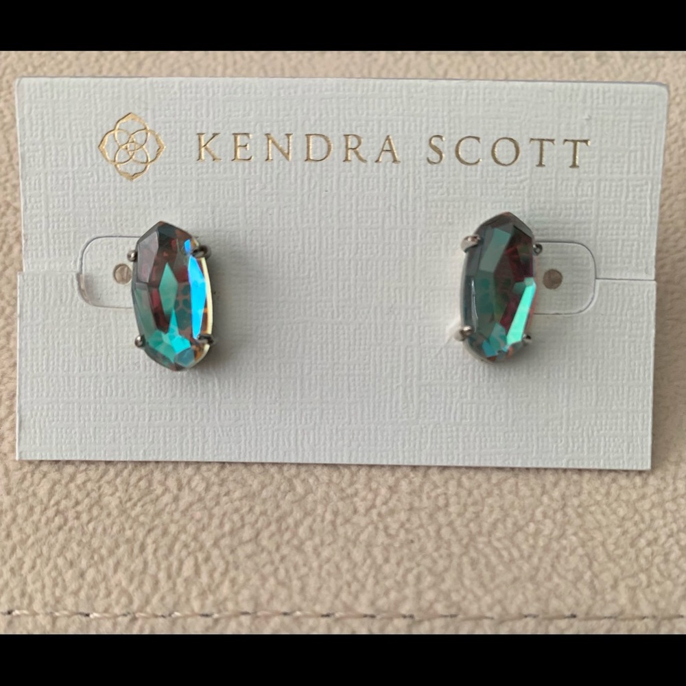 Kendra Scott Ellie Stud Earrings